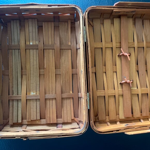 Vintage Small Woven Basket (Japan) - Picture 3 of 4